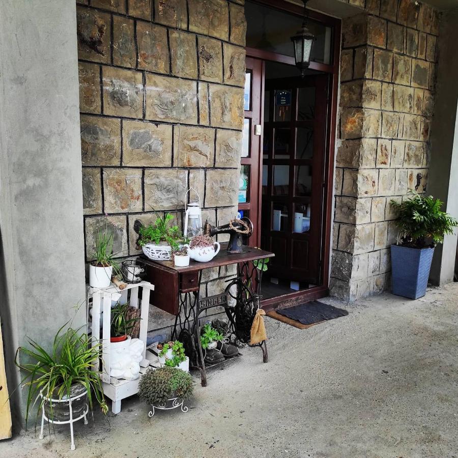 Hostelche Guest House Szendrő Kültér fotó